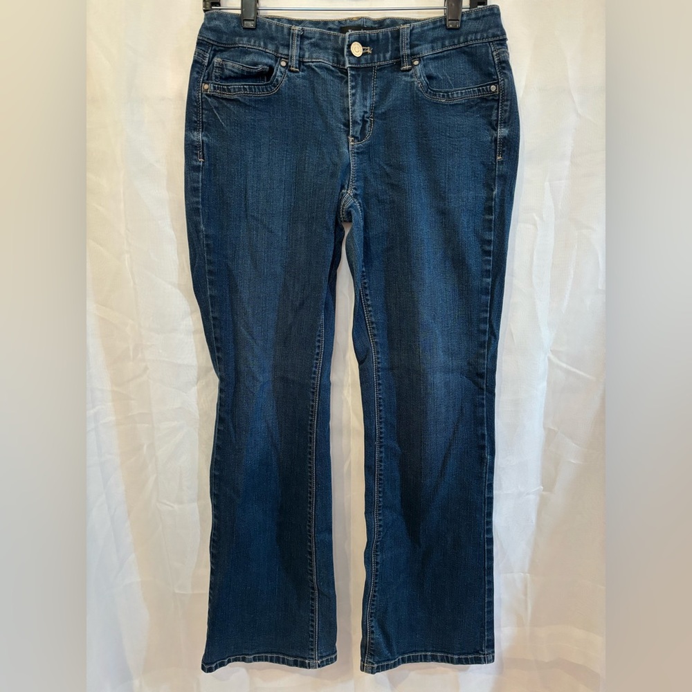 White House Black‎ Market Women's Low Rise Contour Boot Leg Jeans, size 6S